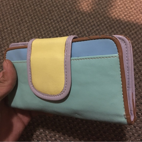Ladies wallet - Picture 1 of 1